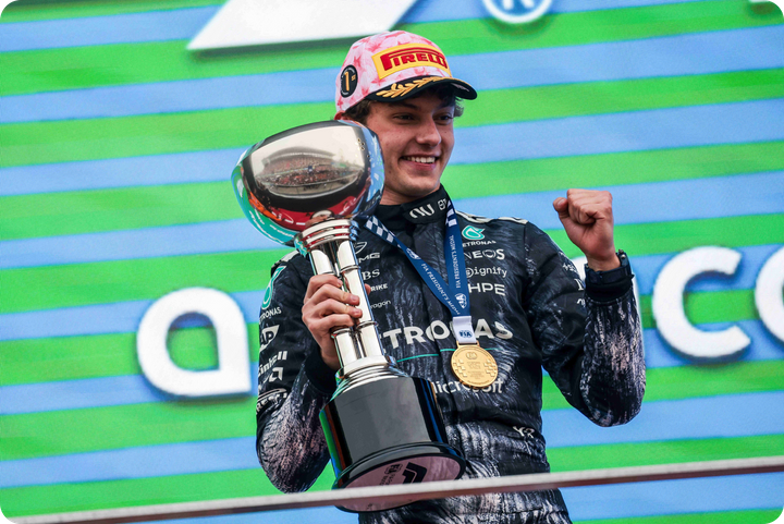 Антонелли взял Гран-при Формулы-1 из-за сейфти-кара. Что еще помогало гонщикам побеждать: от пикета до сговора чаек